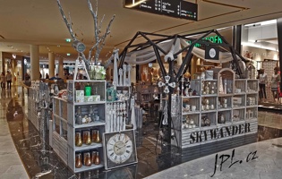 OC Chodov - Vánoční stánek od JPL SKYWANDER